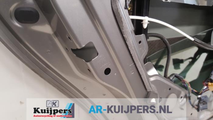 Portier 4Deurs links-achter - Cadillac BLS