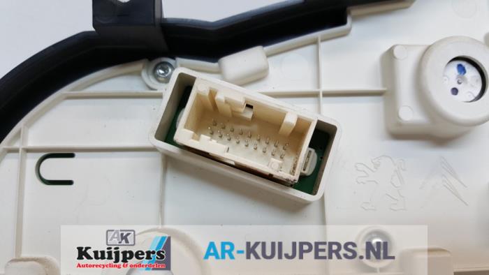 Kilometerteller KM - Peugeot 206 PLUS