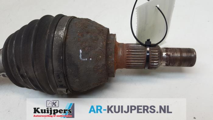 Aandrijfas links-voor - Cadillac BLS