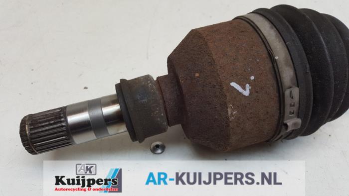 Aandrijfas links-voor - Cadillac BLS