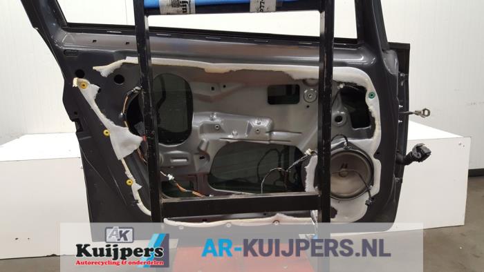 Portier 4Deurs links-voor - Fiat Punto Grande