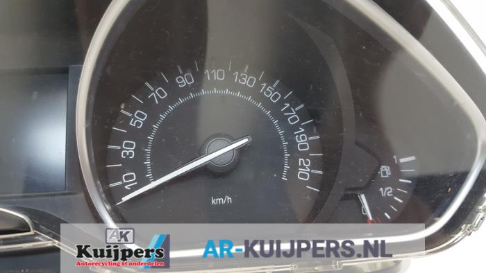 Kilometerteller KM - Peugeot 208