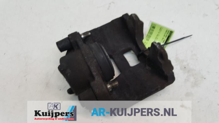 Remklauw (Tang) links-voor - Cadillac BLS
