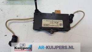 Gebruikte Alarm sensor Audi RS 6 (C5) RS6 4.2 V8 40V Biturbo Prijs € 25,00 Margeregeling aangeboden door Autorecycling Kuijpers
