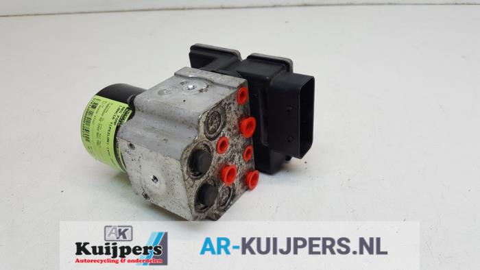 ABS Pomp - Lancia Y(Psilon)