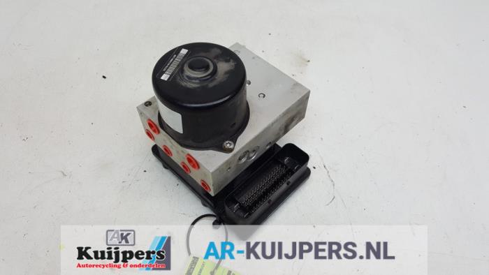 ABS Pomp - Mercedes CLK