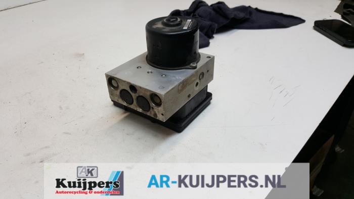 ABS Pomp - Mercedes CLK