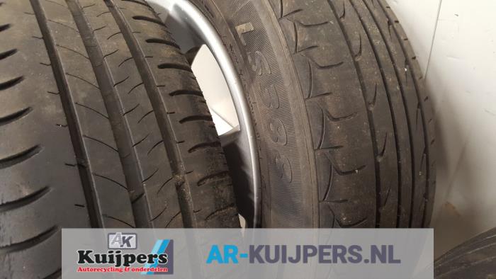 Sportvelgenset + banden - Suzuki Swift