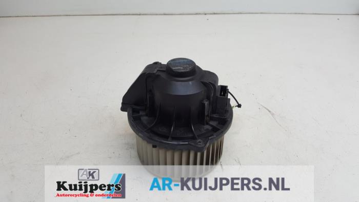 Blower van een Land Rover Range Rover Sport (LS) 4.4 V8 32V SE 2008