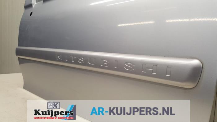 Portier 4Deurs rechts-voor - Mitsubishi Pajero