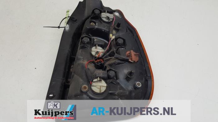 Achterlicht links - Hyundai Terracan