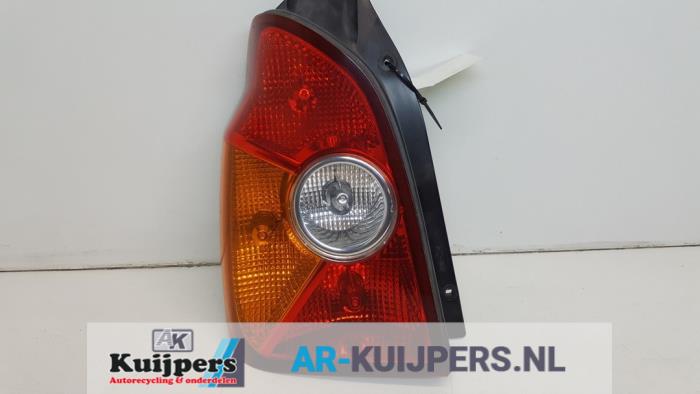 Achterlicht links - Hyundai Terracan