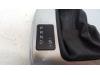 Versnellingspookhoes van een Ford S-Max (GBW) 2.0 TDCi 16V 140 2009
