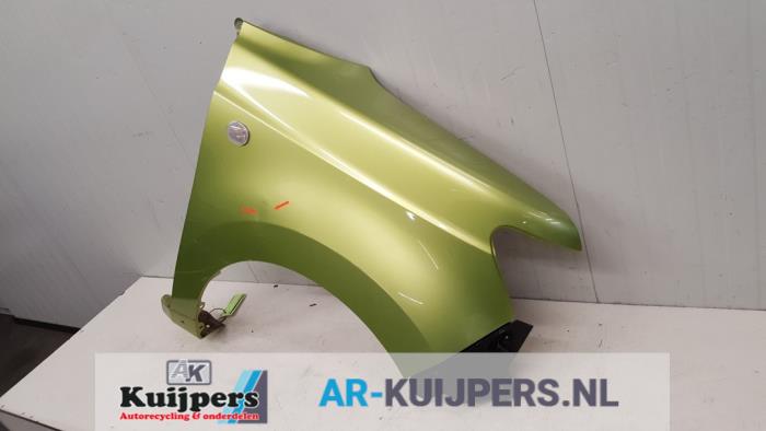 Scherm rechts-voor - Daihatsu Materia