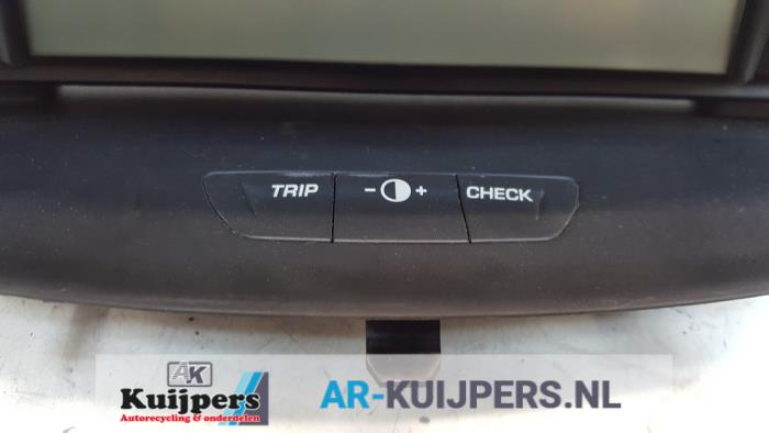 Kilometerteller KM - Citroen C4
