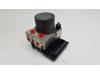 ABS Pomp van een Hyundai i20, 2008 / 2015 1.2i 16V, Hatchback, Benzine, 1.248cc, 57kW (77pk), FWD, G4LA, 2008-09 / 2012-12, F5P1; F5P4 2009