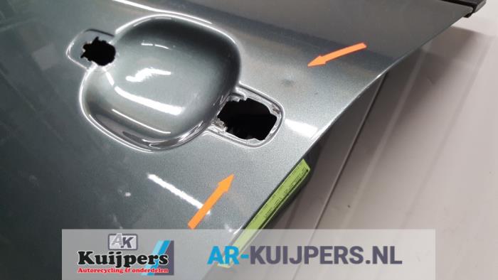 Portier 4Deurs links-voor - Volkswagen Touareg