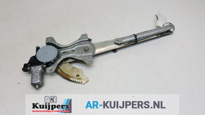 Ruitmechaniek 4Deurs links-voor - Daihatsu Materia