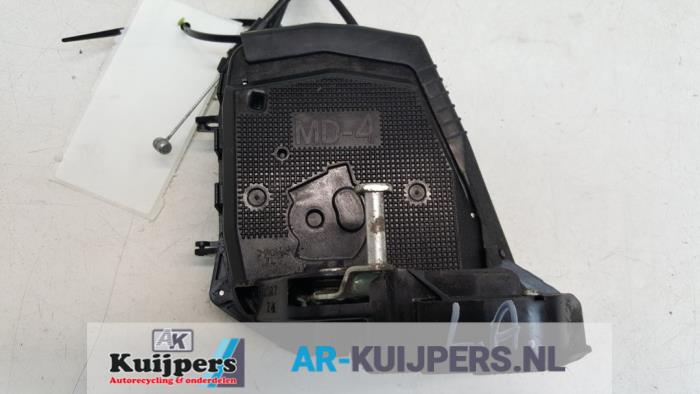 Deurslot Mechaniek 4Deurs links-achter - Daihatsu Materia