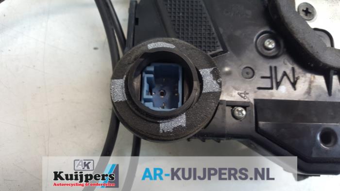Deurslot Mechaniek 4Deurs links-voor - Daihatsu Materia