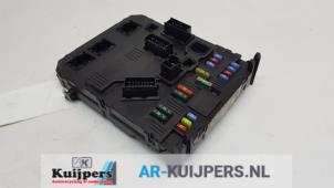 Gebruikte Zekeringkast Peugeot 206 (2A/C/H/J/S) 1.4 XR,XS,XT,Gentry Prijs € 49,00 Margeregeling aangeboden door Autorecycling Kuijpers