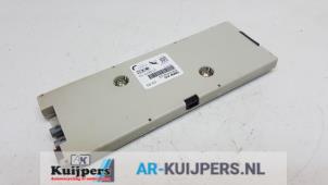 Gebruikte Antenne Versterker BMW 7 serie (E65/E66/E67) 760i,Li 6.0 V12 48V Prijs € 35,00 Margeregeling aangeboden door Autorecycling Kuijpers