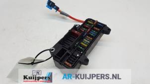 Gebruikte Zekeringkast BMW 7 serie (E65/E66/E67) 760i,Li 6.0 V12 48V Prijs € 25,00 Margeregeling aangeboden door Autorecycling Kuijpers