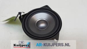 Gebruikte Speaker BMW 7 serie (E65/E66/E67) 760i,Li 6.0 V12 48V Prijs € 25,00 Margeregeling aangeboden door Autorecycling Kuijpers