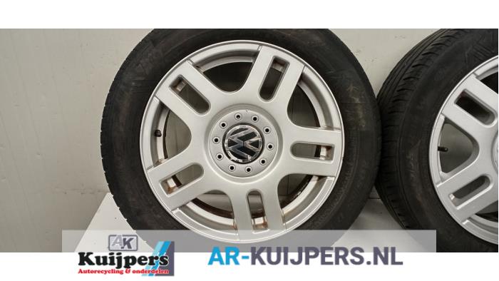 Velgen set + banden - Volkswagen Golf