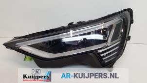 Gebruikte Linker Koplamp Audi E-tron (GEN) 50 Prijs € 295,00 Margeregeling aangeboden door Autorecycling Kuijpers