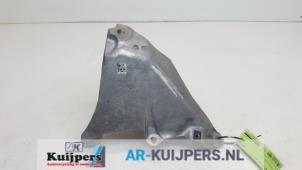 Gebruikte Motorsteun Audi E-tron (GEN) 50 quattro Prijs € 25,00 Margeregeling aangeboden door Autorecycling Kuijpers