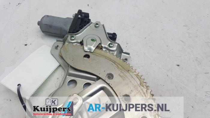 Ruitmechaniek 4Deurs rechts-voor - Suzuki Alto