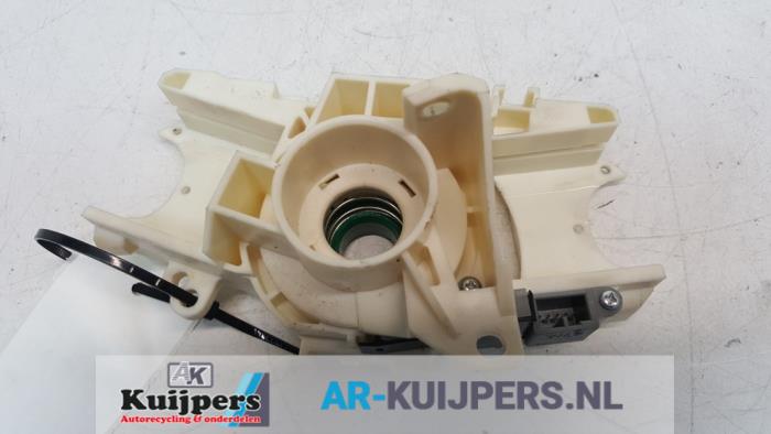 Combischakelaar Stuurkolom van een Honda Jazz (GE6/GE8/GG/GP) 1.2 VTEC 16V 2013