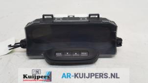 Gebruikte Display Interieur Toyota Land Cruiser (J12) 3.0 D-4D 16V Prijs € 95,00 Margeregeling aangeboden door Autorecycling Kuijpers