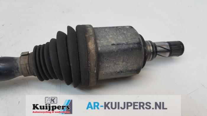 Aandrijfas links-voor - Alfa Romeo 159