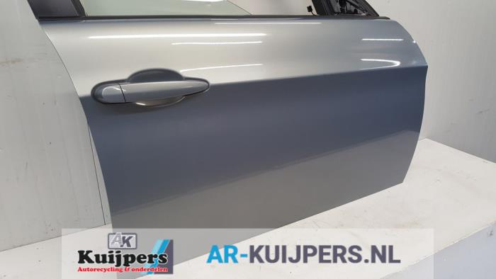 Portier 4Deurs rechts-voor - BMW 3-Serie