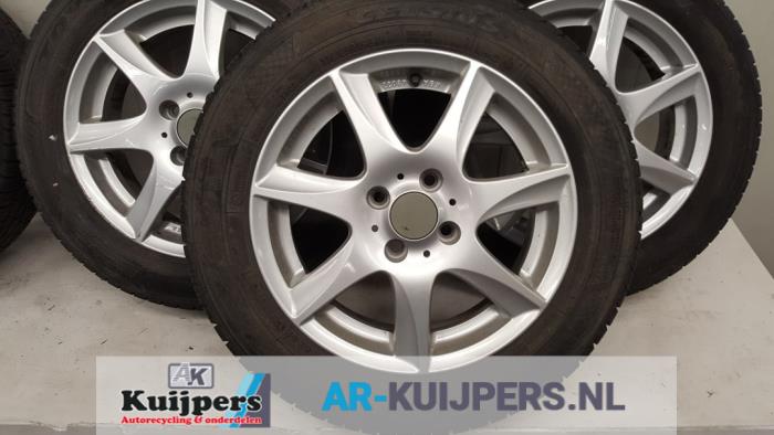 Velgen set + banden - Honda Jazz