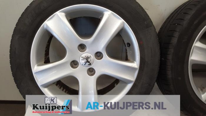 Velgen set + banden - Peugeot 307
