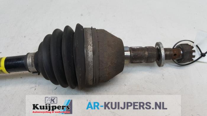 Aandrijfas links-voor - Opel Meriva