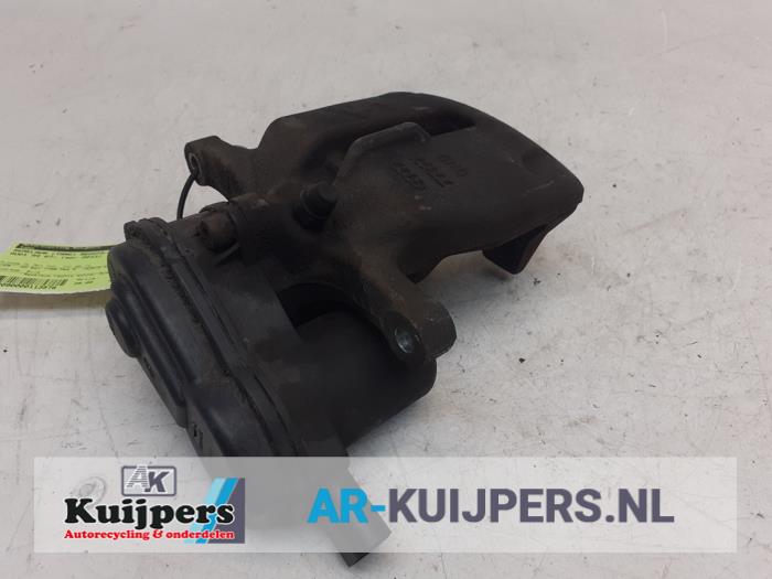 Remklauw (Tang) rechts-achter - Audi A4