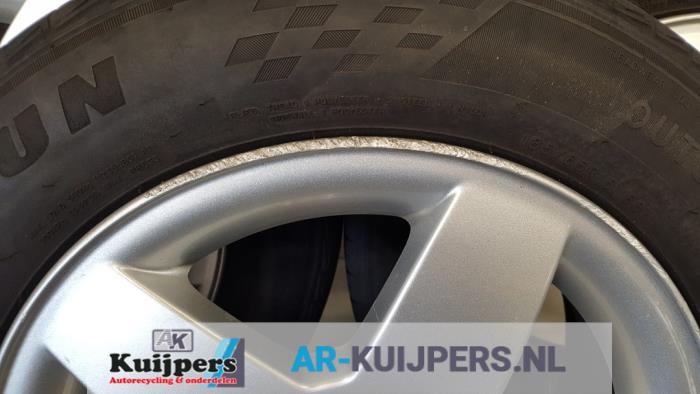 Velgen set + banden - Peugeot 207