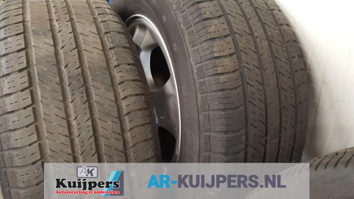 Velgen set + banden - Mercedes ML-Klasse