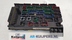 Gebruikte Zekeringkast Mercedes ML I (163) 320 3.2 V6 18V Autom. Prijs € 40,00 Margeregeling aangeboden door Autorecycling Kuijpers