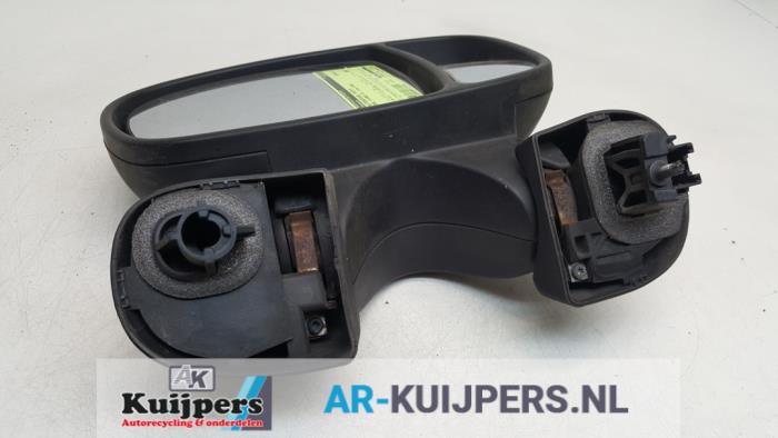 Buitenspiegel rechts - Opel Vivaro
