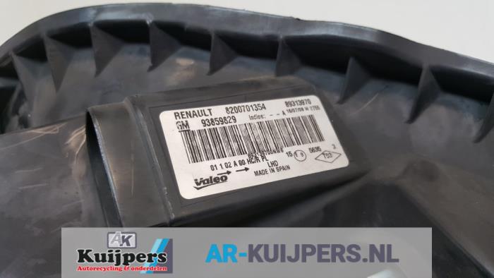 Koplamp links - Opel Vivaro