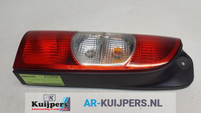 Achterlicht links - Renault Master