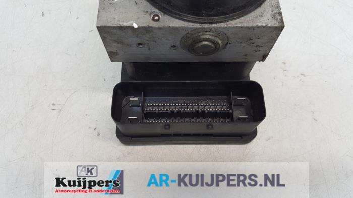 ABS Pomp - Volvo V50