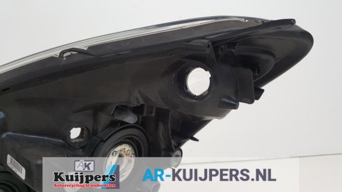 Koplamp rechts - Toyota Corolla Verso