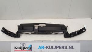 Gebruikte Frontpaneel Peugeot 208 I (CA/CC/CK/CL) 1.2 12V e-THP PureTech 110 Prijs € 40,00 Margeregeling aangeboden door Autorecycling Kuijpers