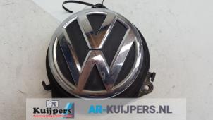 Gebruikte Handgreep Achterklep Volkswagen Golf VI (5K1) 1.4 TSI 122 16V Prijs € 30,00 Margeregeling aangeboden door Autorecycling Kuijpers